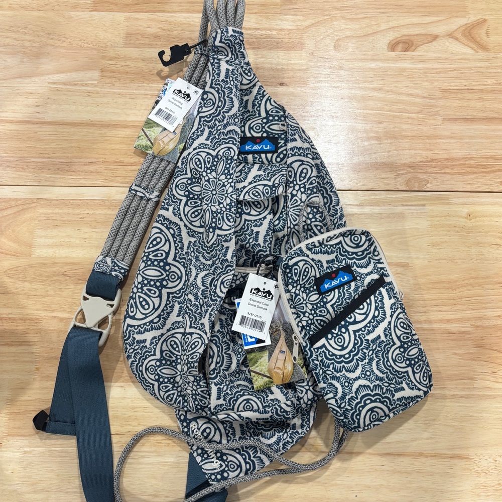 Kavu Navy and Cream Patterned Phone Holster